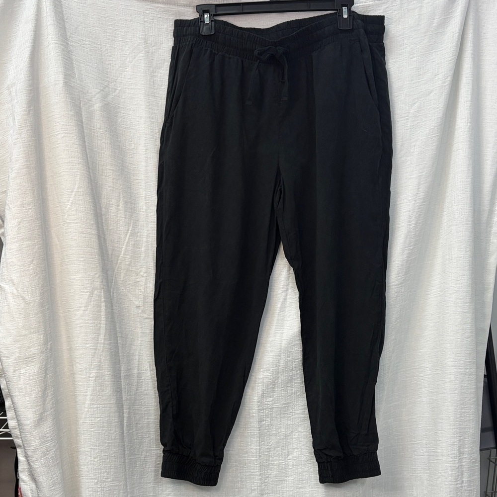 Cloth and Stone Women’s Black Jogger Pants, Lyocel, Large